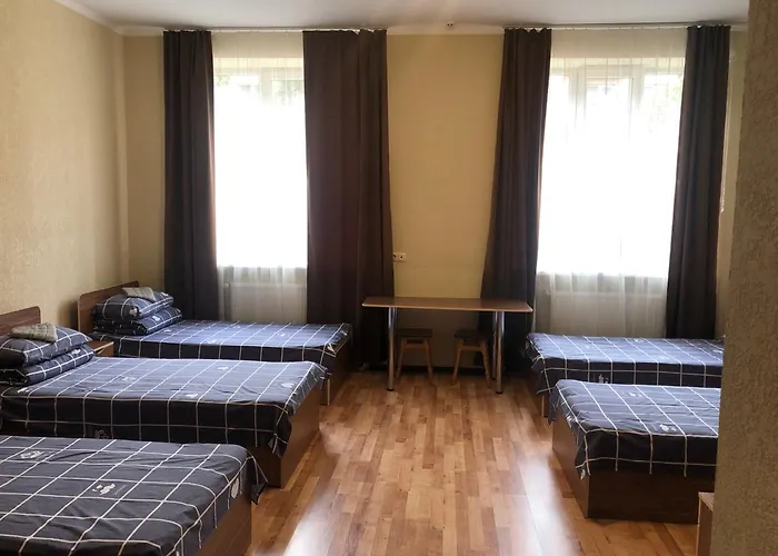 Monada Hotel&hostel Hostal