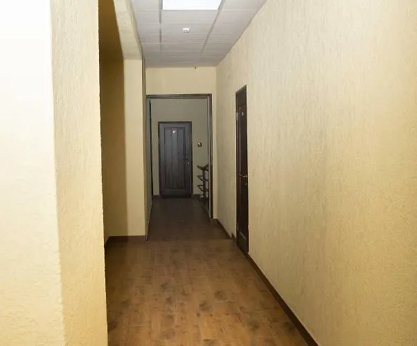 Monada Hotel&hostel Hostal *