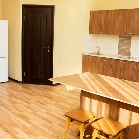 Hostel Monada &