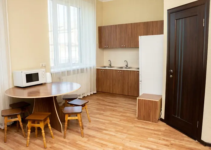 Hostel Monada &