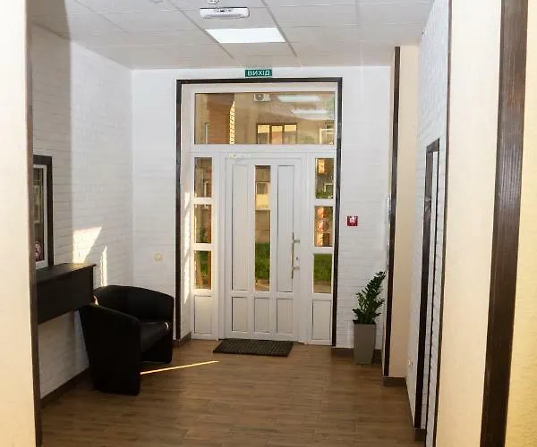 Monada & Hostel Oezjhorod