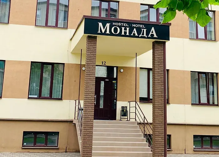 Monada & *